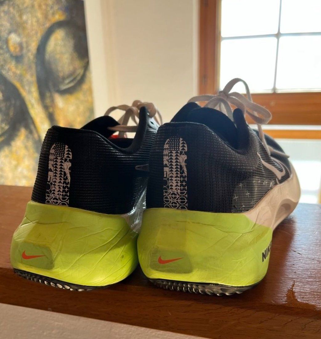Nike Scarpe da uomo: Nike Zoom Fly 5 Größe 44 – Usato da Zermatt venduto da B.15.v02 6