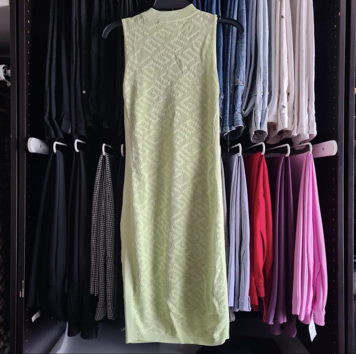 Guess Vestiti: Guess Strickkleid hellgrün Grösse XS neu – Nuovo (secondo la descrizione) da Emmen venduto da mak31 1