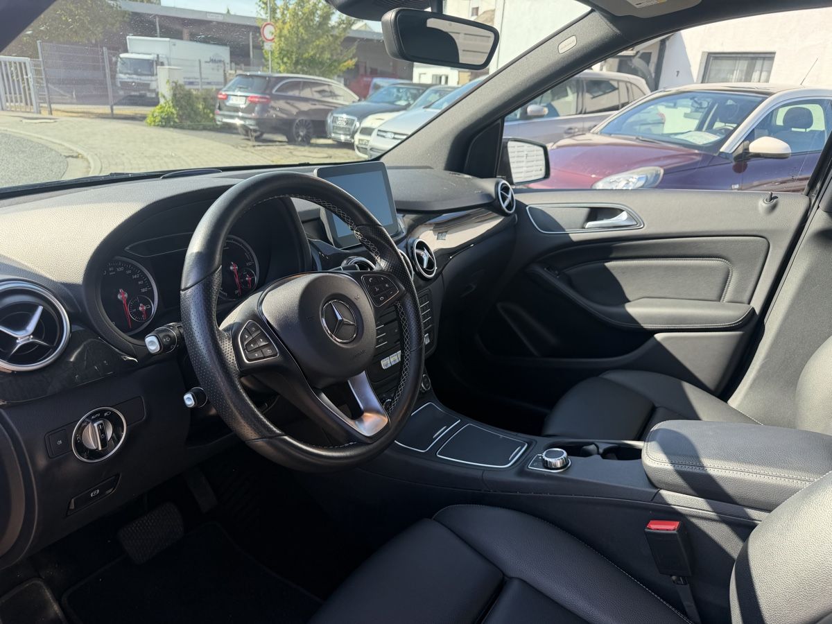 Mercedes-Benz Automobili: Mercedes-Benz B 250 e – Difettoso da Luzern venduto da Christian-07 5