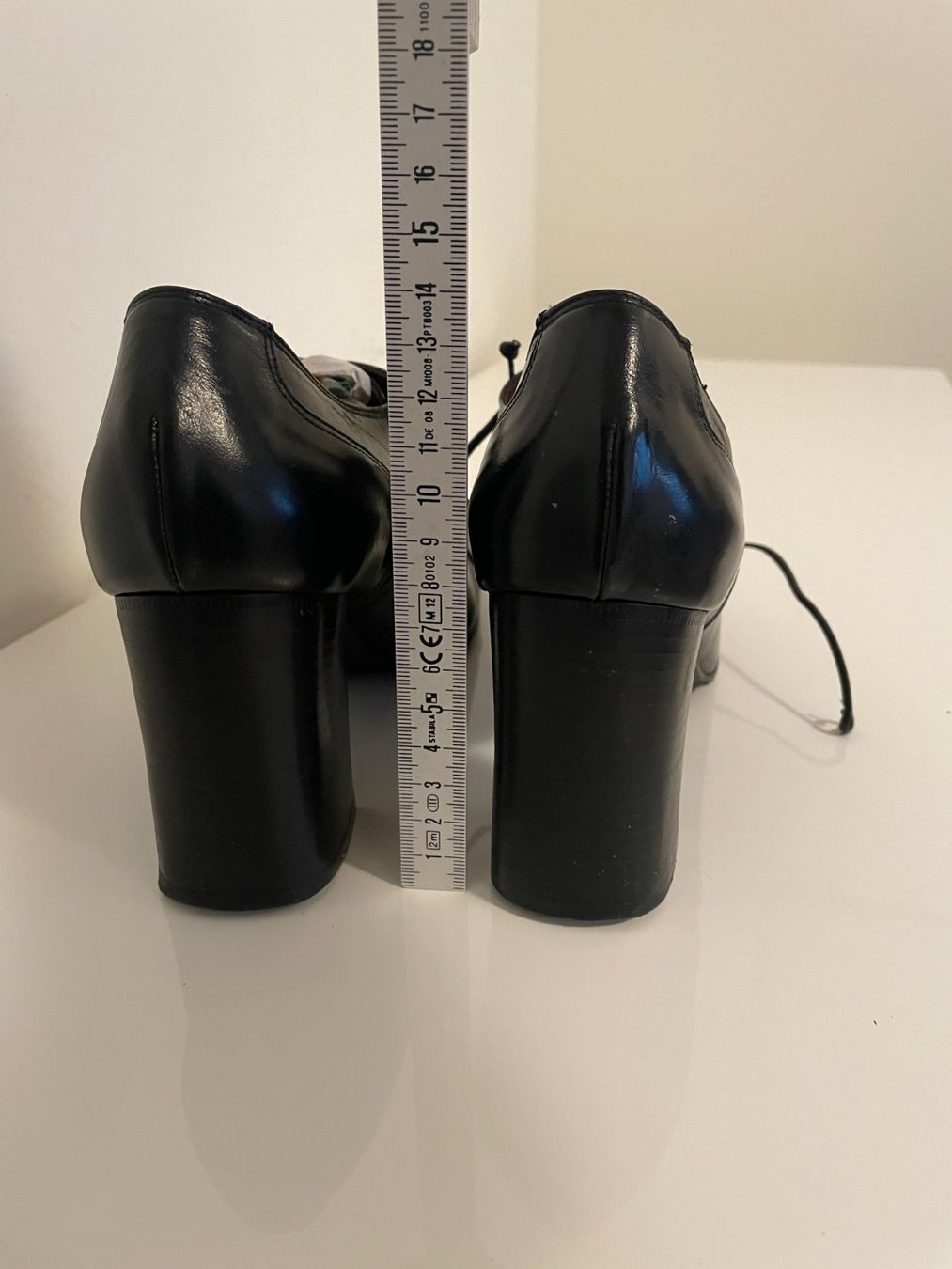 Chaussures femmes: Vintage Lace Up Lederschuhe – D'occasion à Zürich par nao_6f5t 3