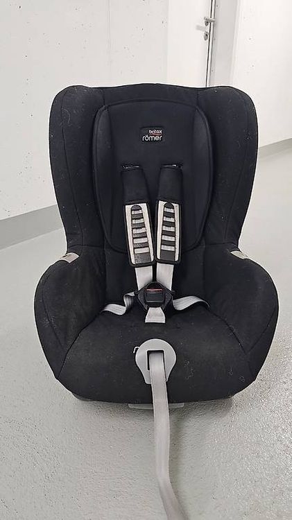 Britax Römer Duo 9 - 18 kg (Gebraucht) in Ueberstorf für CHF 35 – nur ...