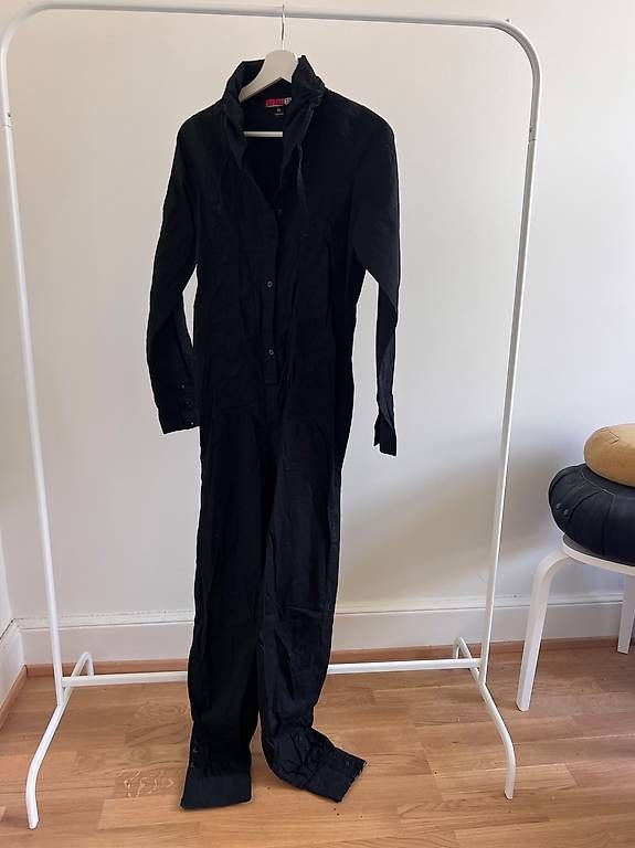 Jumpsuits: Jumpsuit NIKITA – D'occasion à Basel par Natur_Schweiz