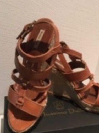 Massimo Dutti Scarpe da donna: Sandalen Massimo Dutti Gr. 40 Cognac /Beige Leder – Usato da Zumikon venduto da NG1979 1