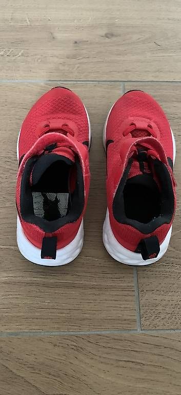 Scarpe per ragazzi: Sneakers  – Usato da Basel venduto da Frani010 2