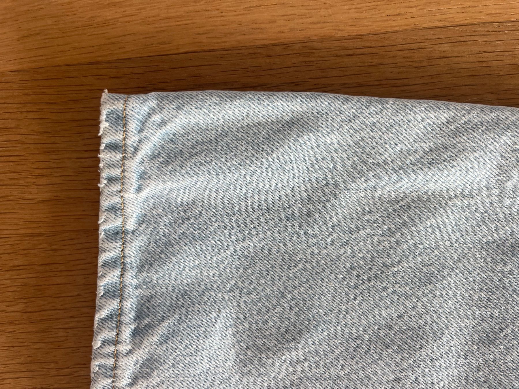 Levi's Jeans: Levi's Jeans Damen hellblau – D'occasion à Laupen BE par lee_ym6v 1