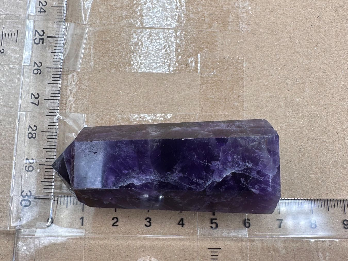 Minerali & Pietre curative: Chevron Traum Amethyst Obelisk, Spitze – Nuovo e nell'imballaggio originale da Männedorf venduto da Handschmeichler 2