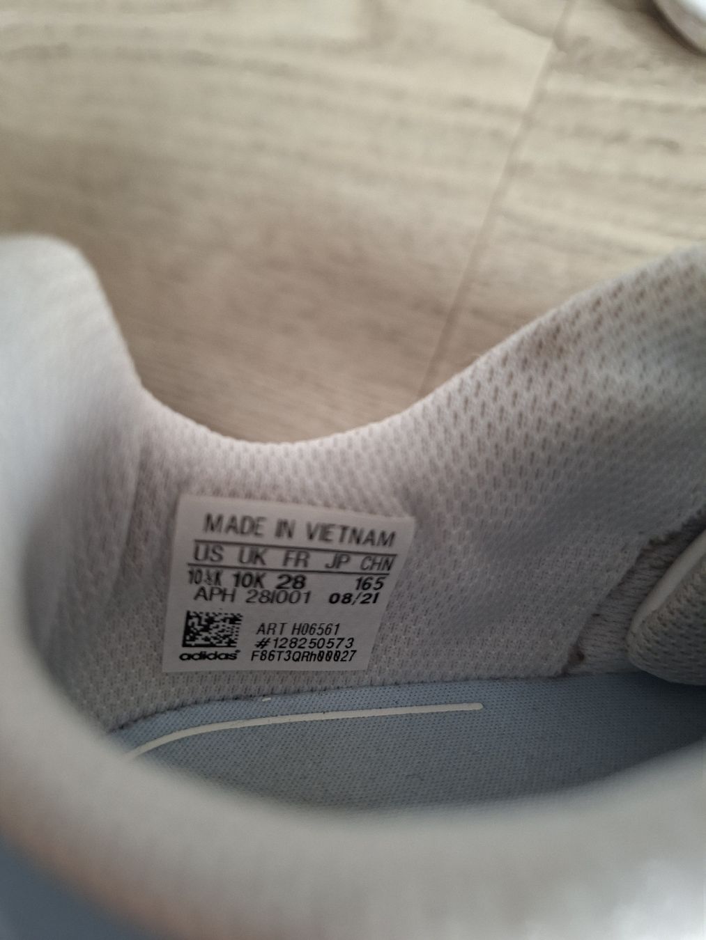 Adidas Chaussures filles: basket adidas stan smith taille 28 – D'occasion à Chavannes-de-Bogis par senator635 3