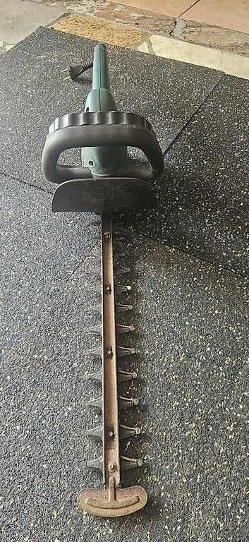 Tutti gli attrezzi: Taille-haie électrique Metabo HS 45 - 450W – Usato da Genève venduto da dav_sfn6 2