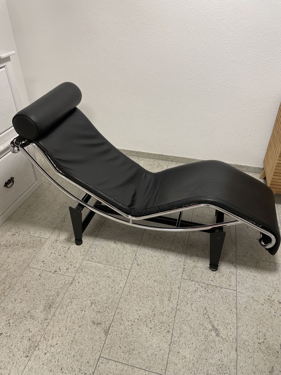 Liegen & Liegestühle: Design-Liegestuhl – Gebraucht aus Alpthal von