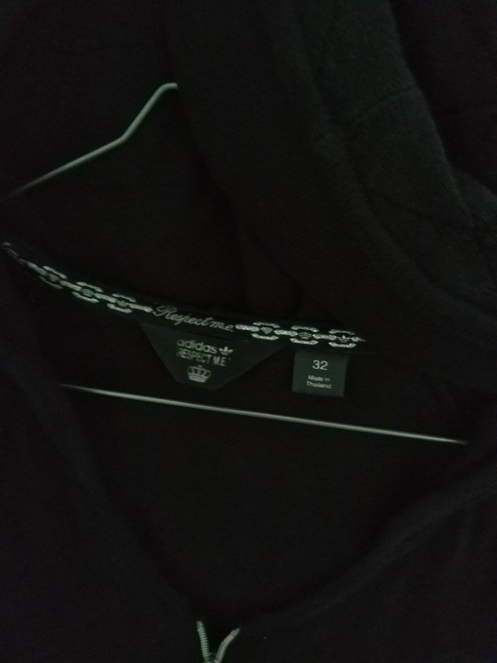 Adidas Maglioni & Felpe: Jacke / Pullover Adidas mit Kapuze (kenguru) – Usato da Rieden AG venduto da Galina11 3