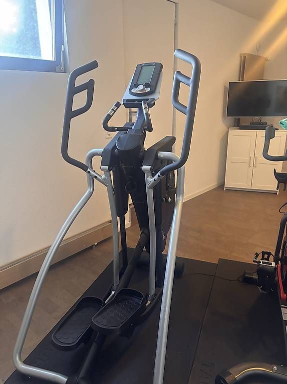 Hometrainer: cardiostrong Crosstrainer  – Usato da Liestal venduto da rem_lg9l 1