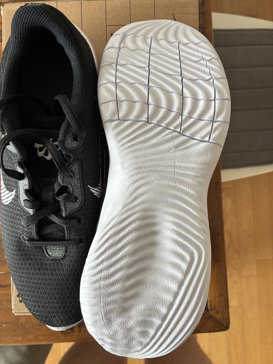 Nike Scarpe da donna: Nike Flex Experience RN 11 NN, Damenschuhe, Grösse 40 – Nuovo e nell'imballaggio originale da Zürich venduto da Msirco 1