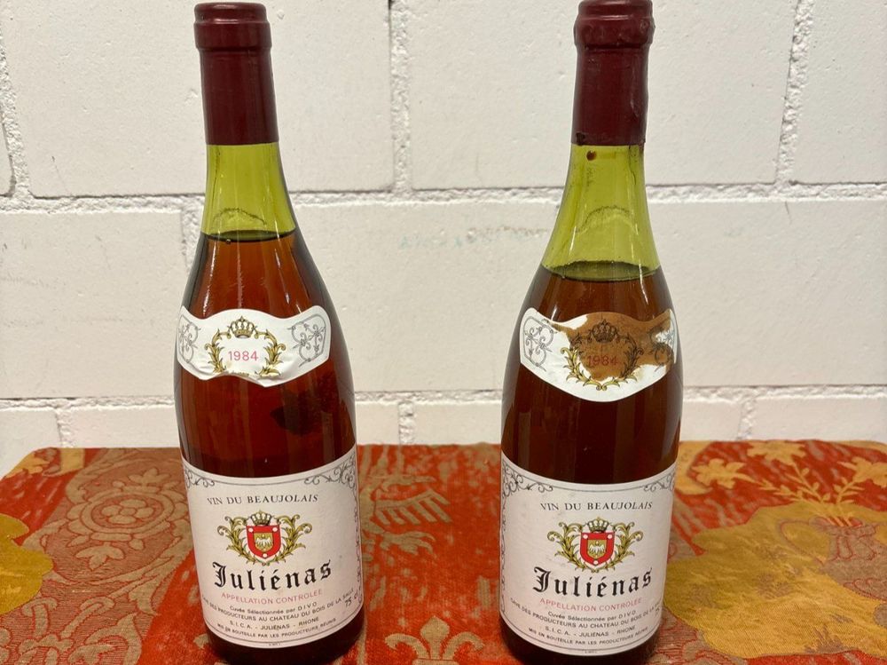 💚 💚 2 x 1984 Juliénas Beaujolais 💚 💚CH NACHLASS (Neu (gemäss ...