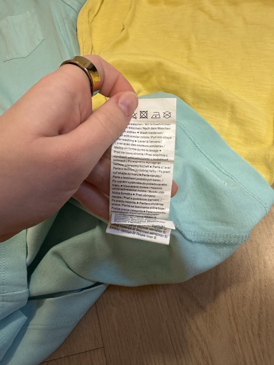 S.Oliver Lotti di vestiti: T-Shirts Tommy und S.Oliver S – Nuovo (secondo la descrizione) da Malans GR venduto da mino_13 2