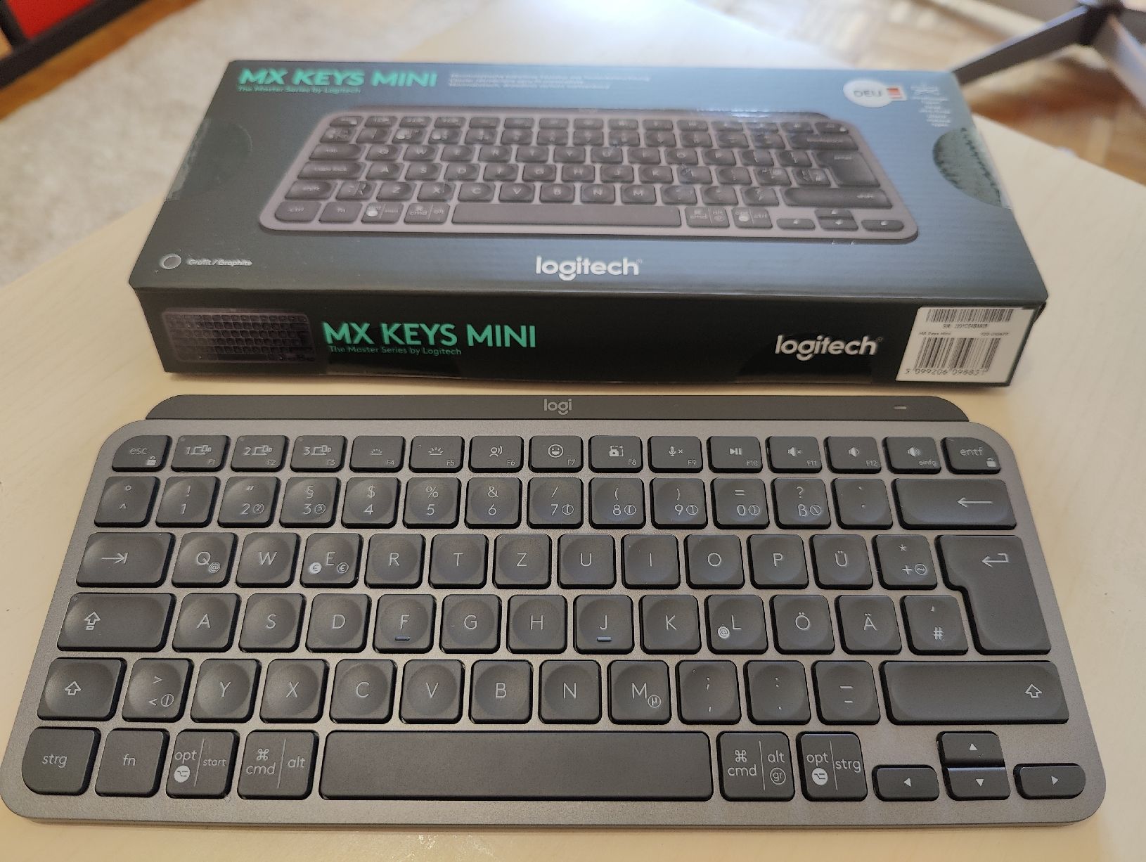 Logitech Tastaturen: Logitech MX KEYS MINI (DE) – Gebraucht aus Peseux von  1