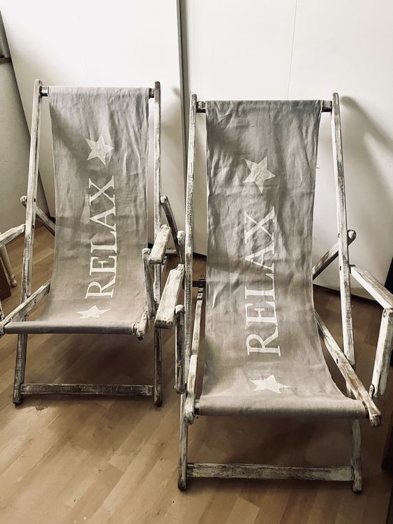 Chaises longues: Liegestuhl antik mit Schriftzug relax 2stück – D'occasion à Hochfelden par Michou7