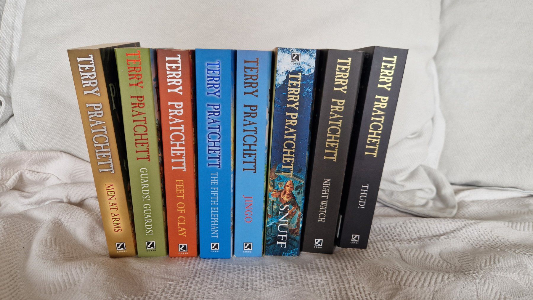 Libri: Terry Pratchett Bücher - einzeln auch – Usato da Zürich venduto da fodpeter 1