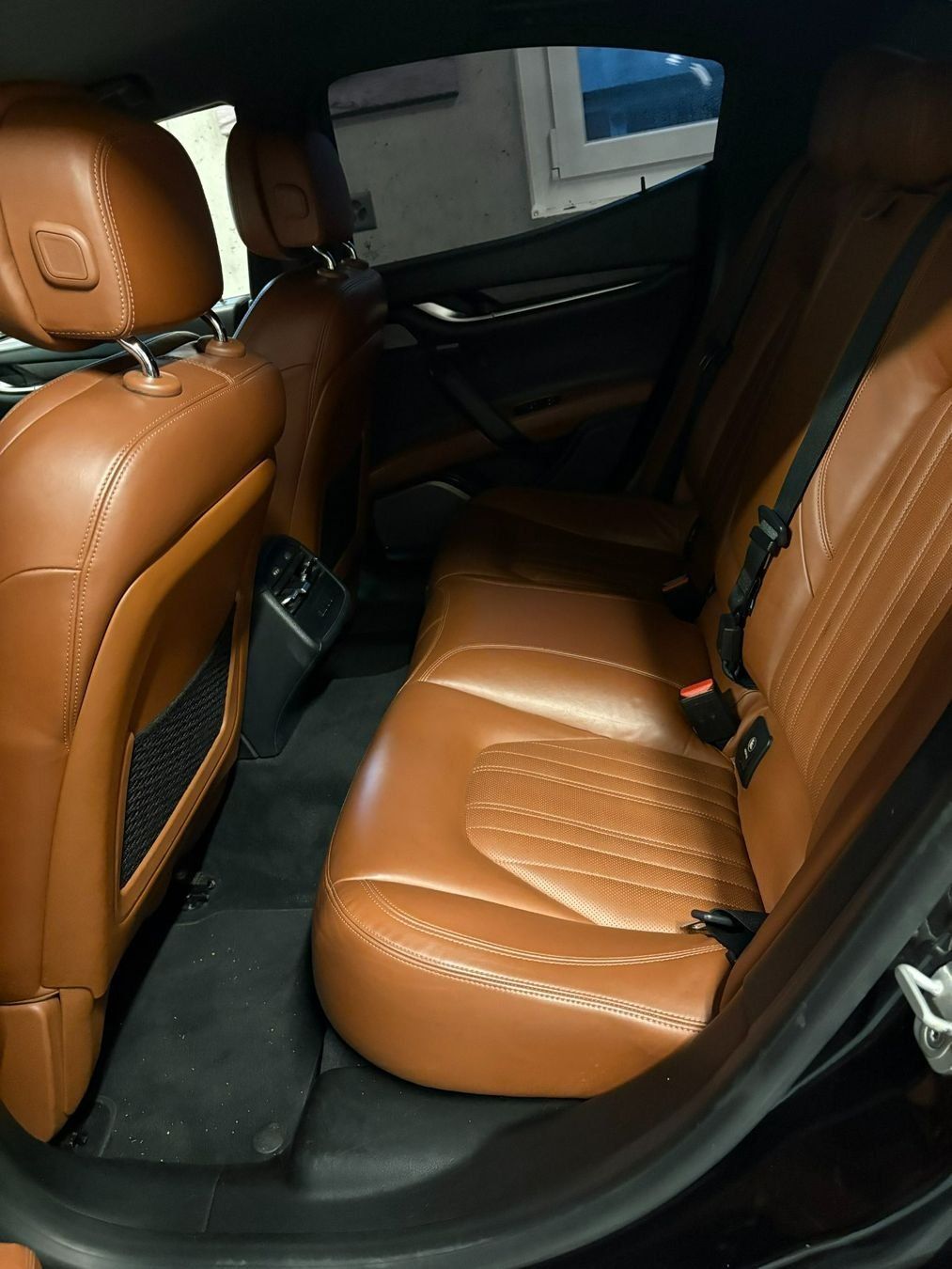 Maserati Automobili: Maserati Ghibli S Q4 3.0 V6 – Usato da Chur venduto da Goggo2 6