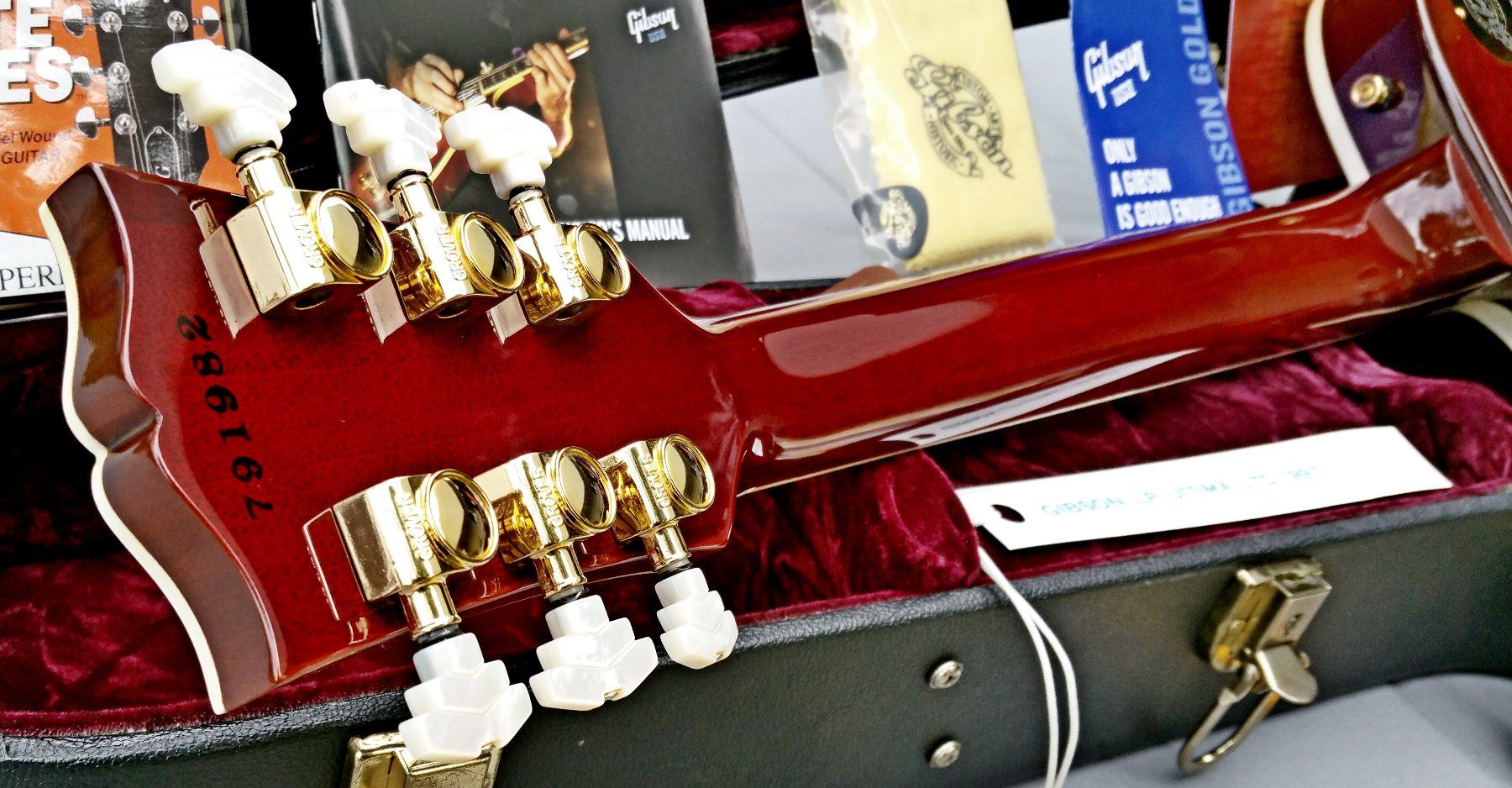 Gibson Strumenti musicali: Gibson LP Ultima Custom Shop 1997 – Usato da Basel venduto da x-hobby 1