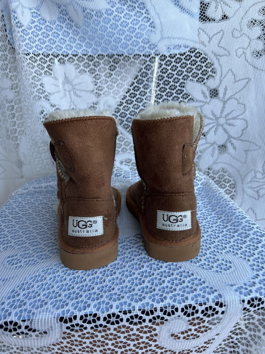 Ugg Scarpe per ragazzi: UGG enfant, point. 25 – Nuovo (secondo la descrizione) da Bernex venduto da 2ziemement 2