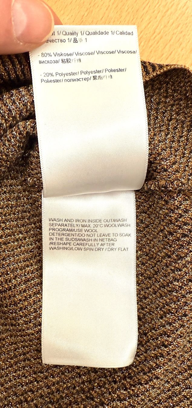 Escada Maglioni & Felpe: ESCADA long pull élégant doré - Gr: S – Nuovo (secondo la descrizione) da Veyrier venduto da Szurkemaci 5