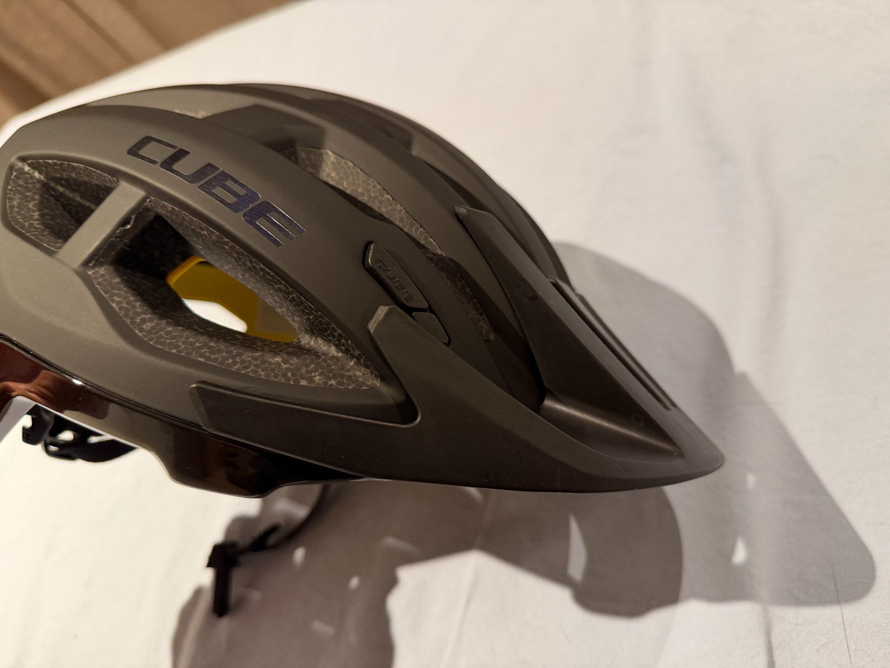 Cube Casques: Cube MTB Helm – D'occasion à Felsberg par sica76