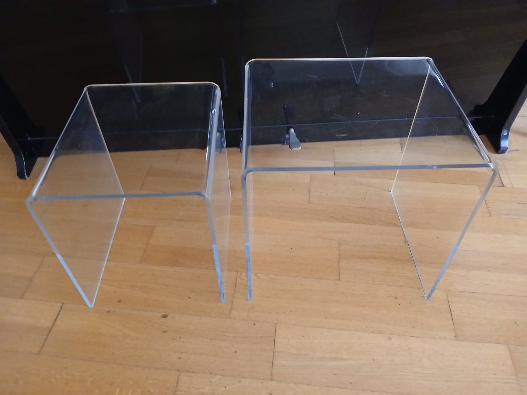 Tavoli: 2 Satztische Acrylglas – Usato da Zumikon venduto da Vollvintage 8