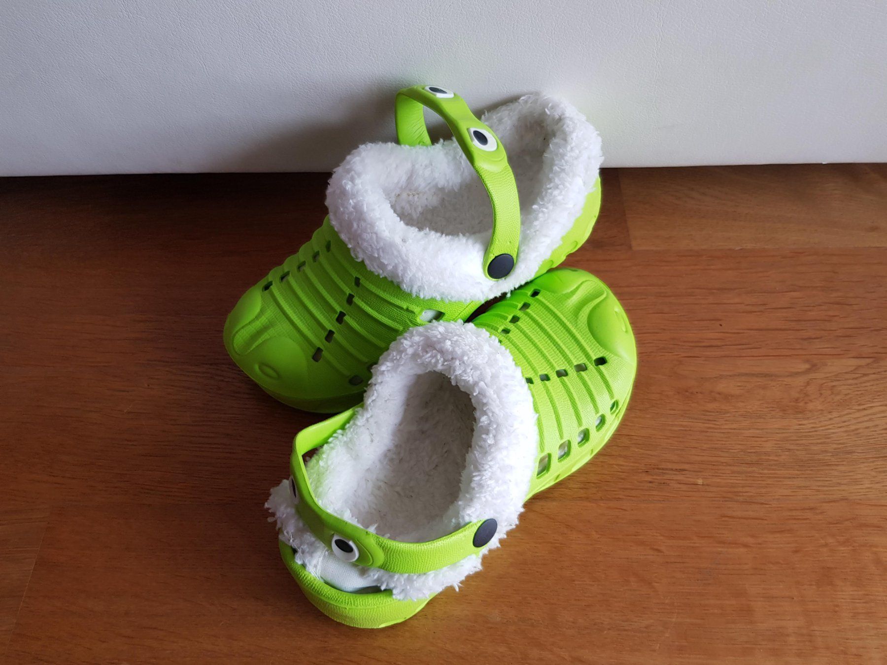 Chaussures filles: Hausschuhe Gr.34/35 – Neuf (Voir description) à Reinach AG par innamac 3