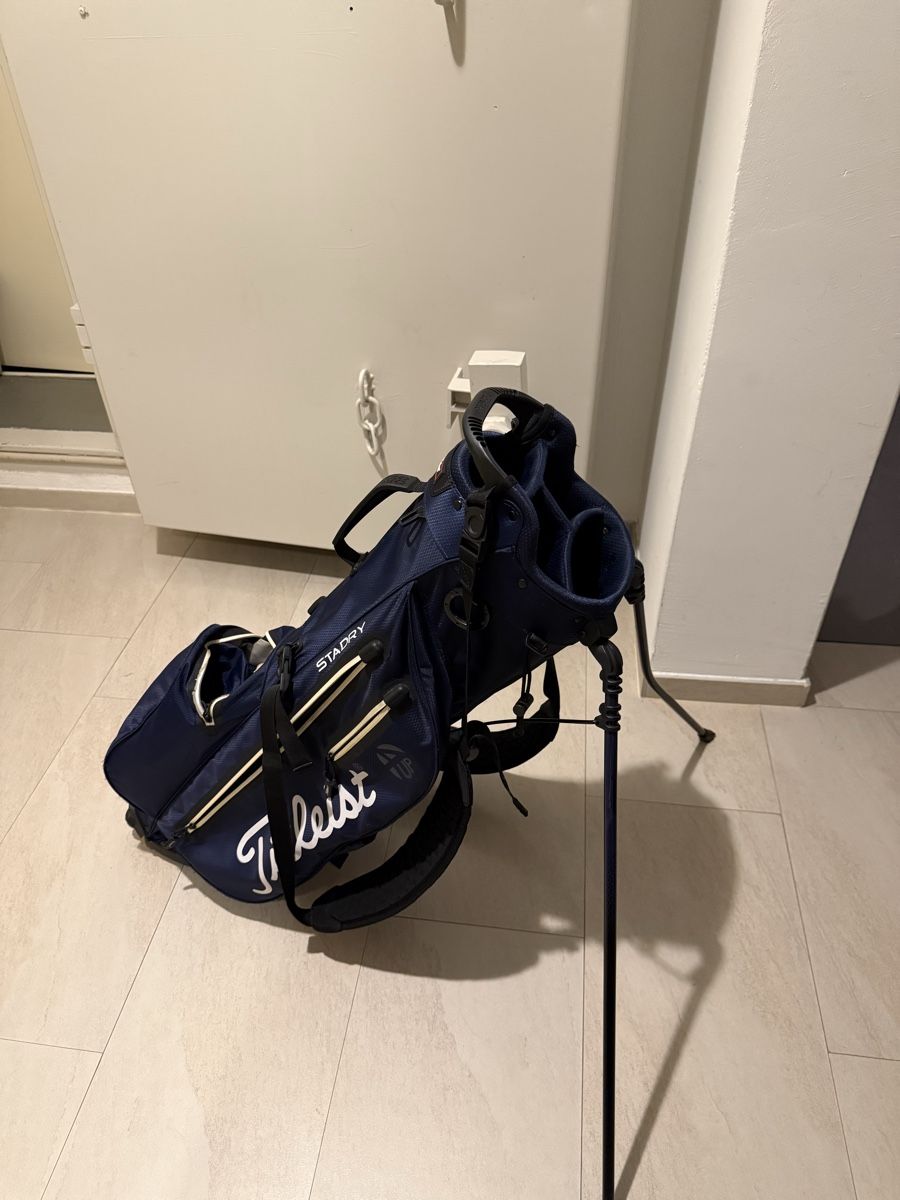 Titleist Taschen: Titleist Standbag – Gebraucht aus Weinfelden von Loris23