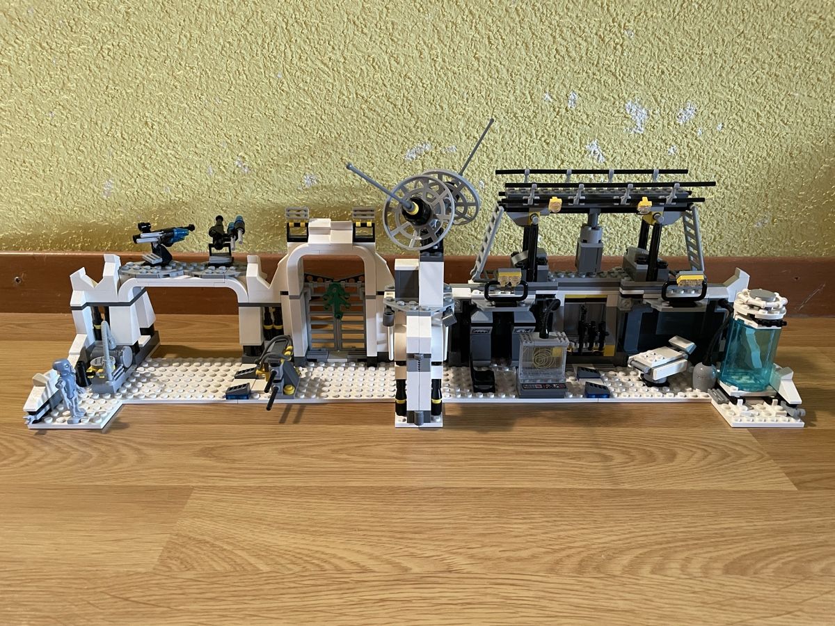 Lego Spielzeuge: Lego Star Wars Hoth Echo Base 7879 – Gebraucht aus Bülach von LorisSPQR 3
