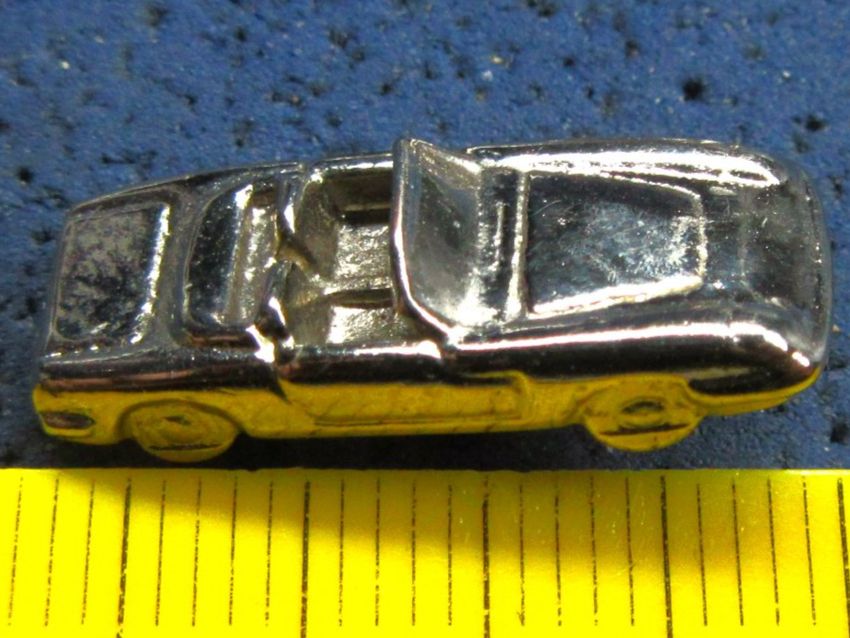 Placchette & Badge: ROADSTER CABRIOLET 3D SILBRIG AUTO PIN mit SECURITY-CLIP – Usato da Ettingen venduto da Hausi4711 4