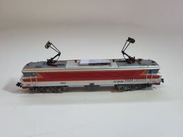 Minitrix ? 2084 Elektrolok SNCF CC 6536