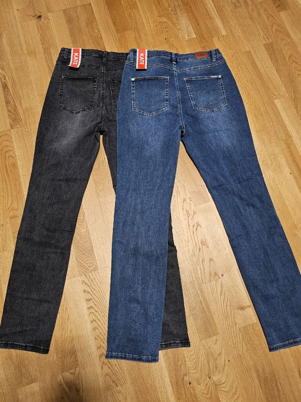 Jeans: Lot de 2 jeans neufs taille 42 – Neu und originalverpackt aus Bulle von Diamant.15 4