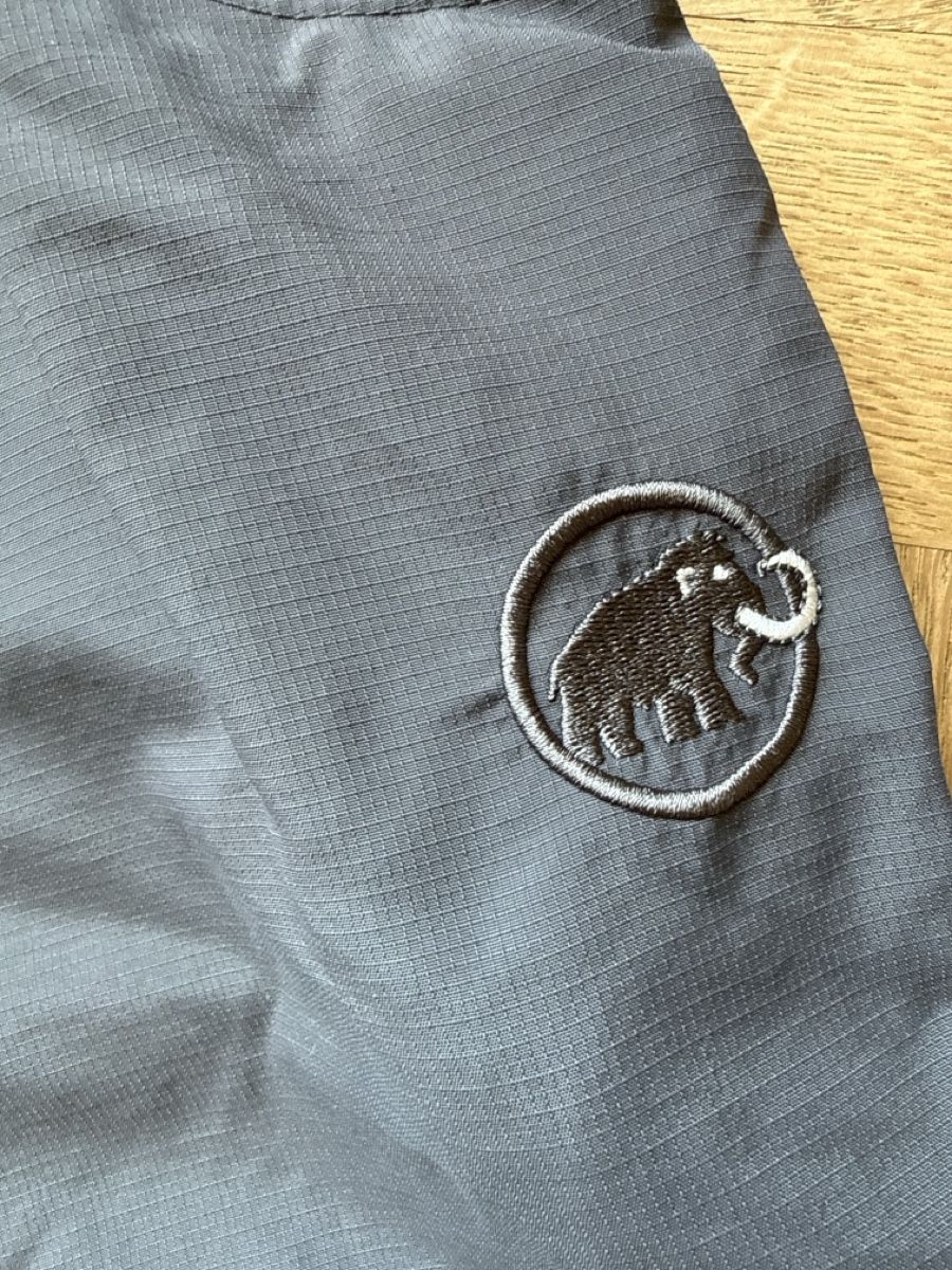 Mammut Pantaloni: Mammut Wanderhose 38 Damen dunkelgrau  – Usato da Bern venduto da nelke08 2