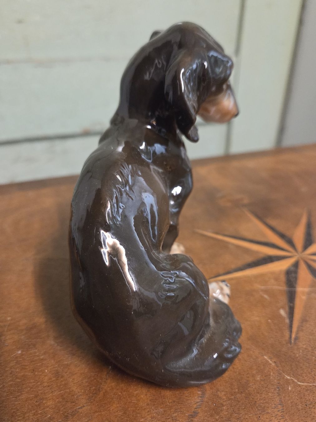 Statuette: Dackel aus Porzelan – Usato da Däniken SO venduto da sugar-honey-pie 1