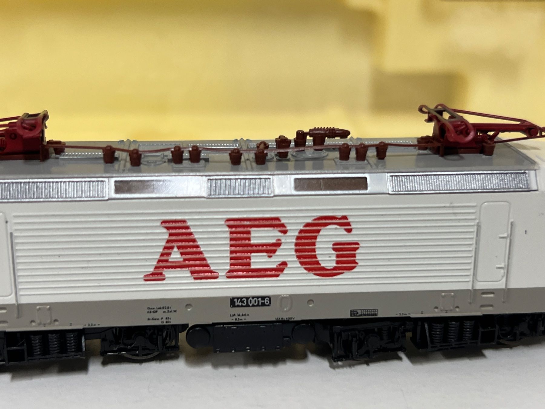 Trix Modellini di ferrovie: Minitrix 12882 AEG Analog Spur N – Nuovo e nell'imballaggio originale da Neuenhof venduto da ludovicco 2