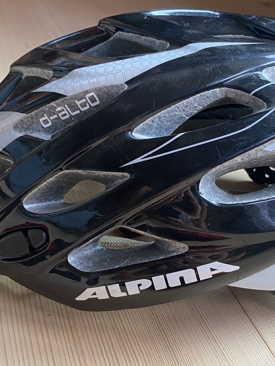 Casques: Alpina Helm & Handschuhe – D'occasion à Hausen am Albis par CinziaR 1