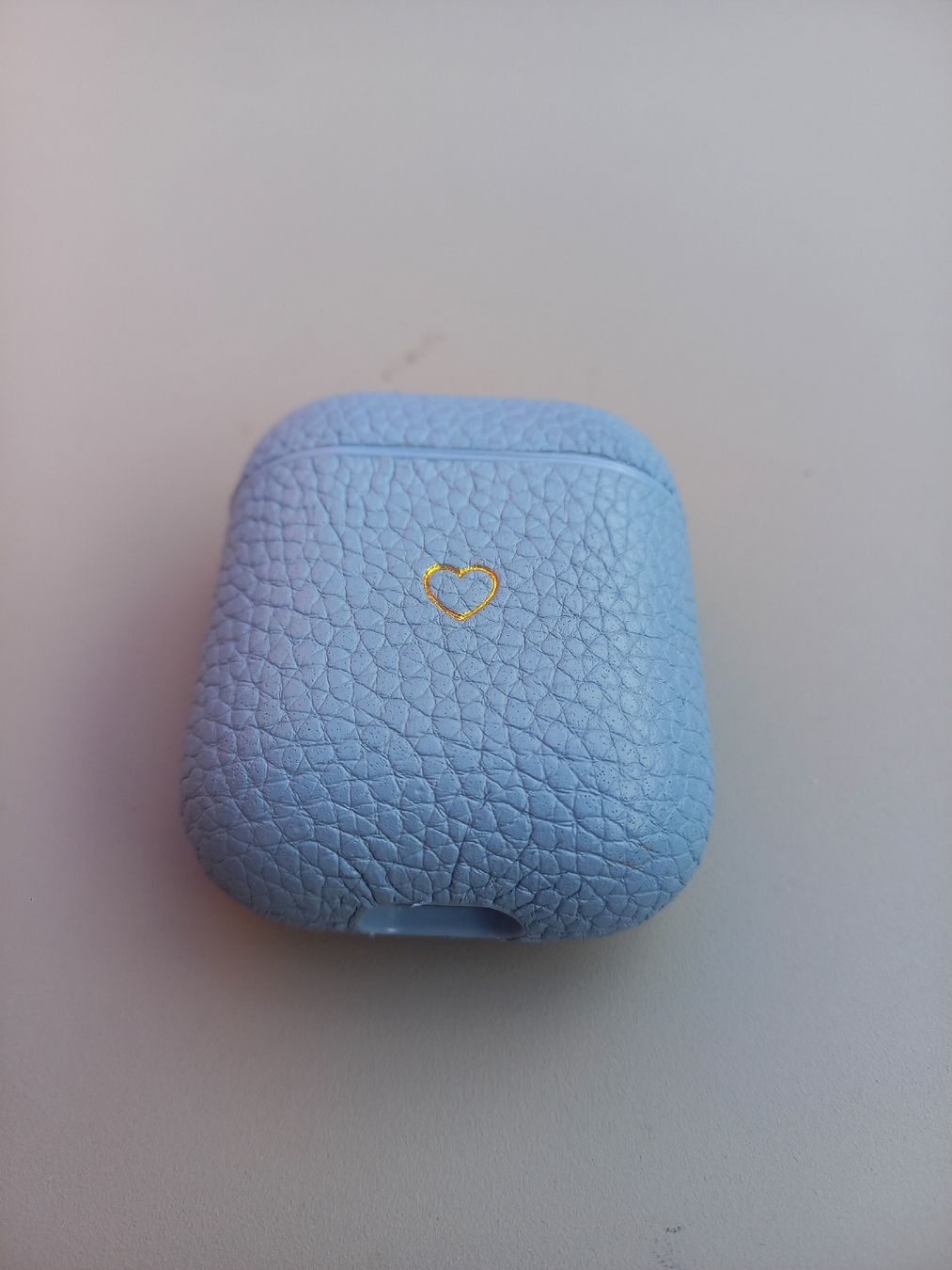 Apple Casques audio: Apple Airpods mit Case – D'occasion à Kilchberg ZH par Fast-Forward 2