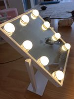 Schminkspiegel mit LED-Beleuchtung weiss, guter Zustand
