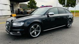 Audi S4 Quatro, Kombi