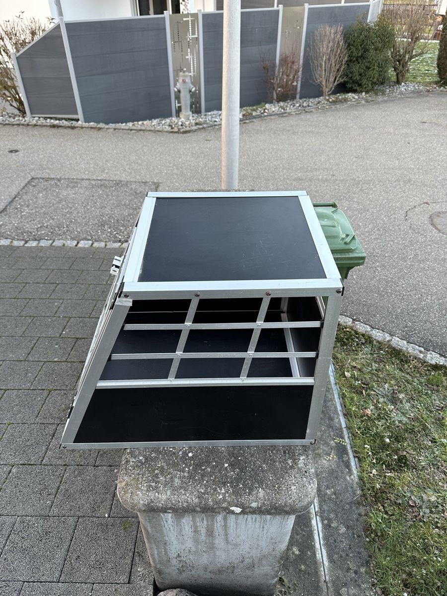 Gabbie, trasporto & Sicurezza: Kleine Hundebox – Usato da Lohn-Ammannsegg venduto da laidbackchilling 2