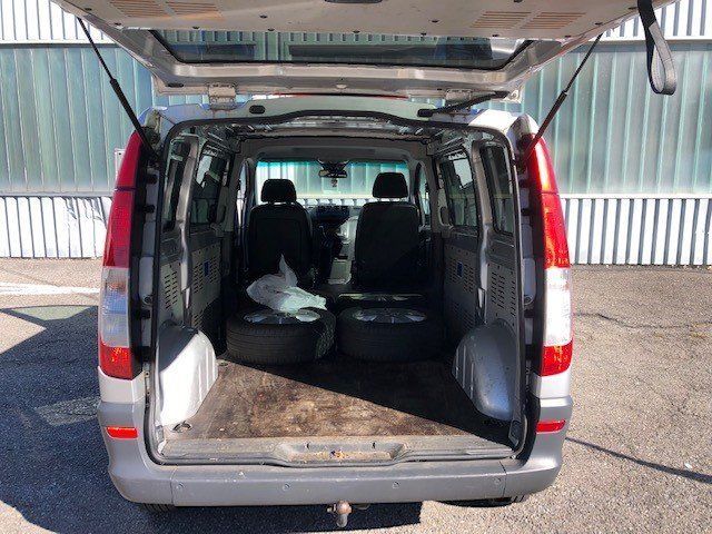 Mercedes Vito Anhangelast