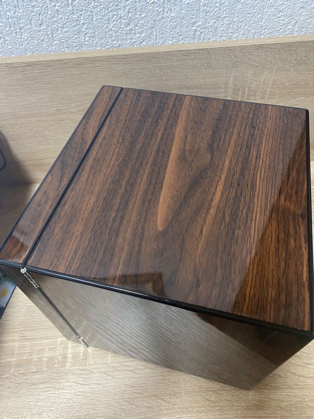 Humidor per sigari: Humidor Lubinski – Usato da Bösingen venduto da Trigusik 7