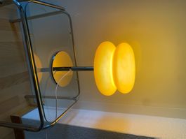 Orange Tischlampe (Kunststoff)