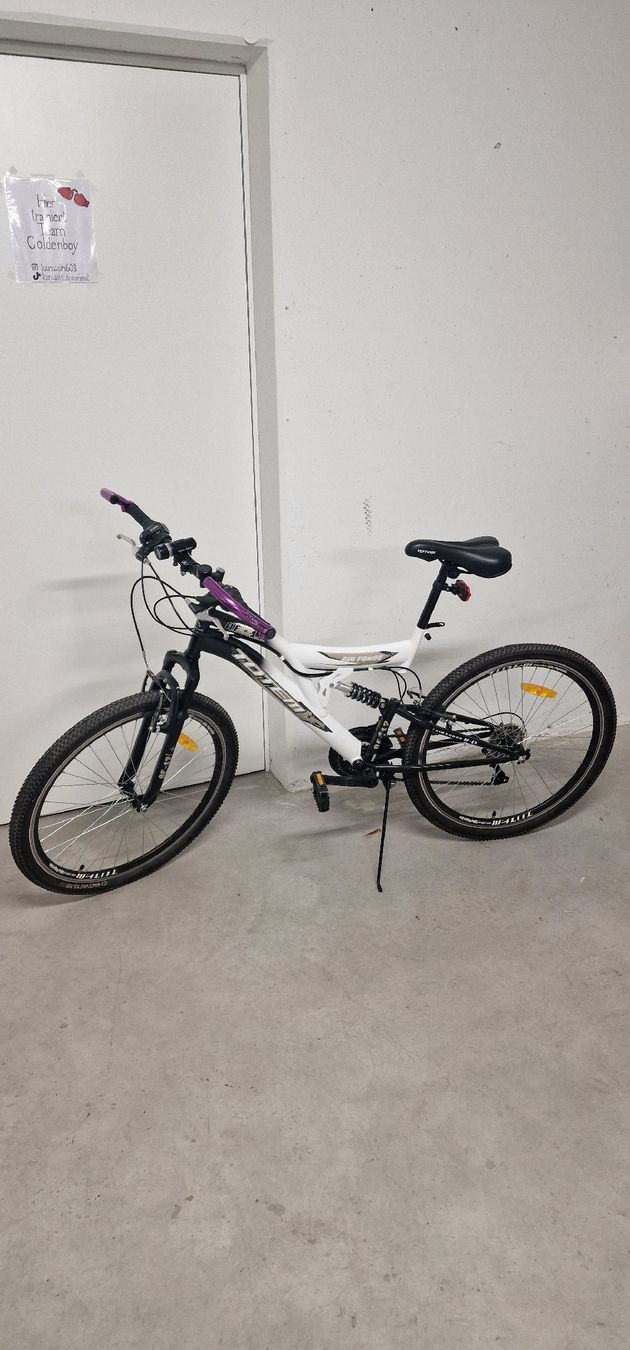 fahrrad gefederte sattelstütze RFR Gefederte Sattelstütze (60 - 90 kg) Ø 27,2mm black main image 0