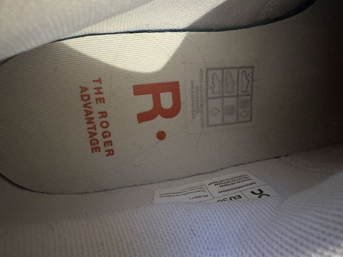 On Scarpe da donna: On Running THE ROGER Advantage  – Nuovo (secondo la descrizione) da Riehen venduto da nat_qzp7 5