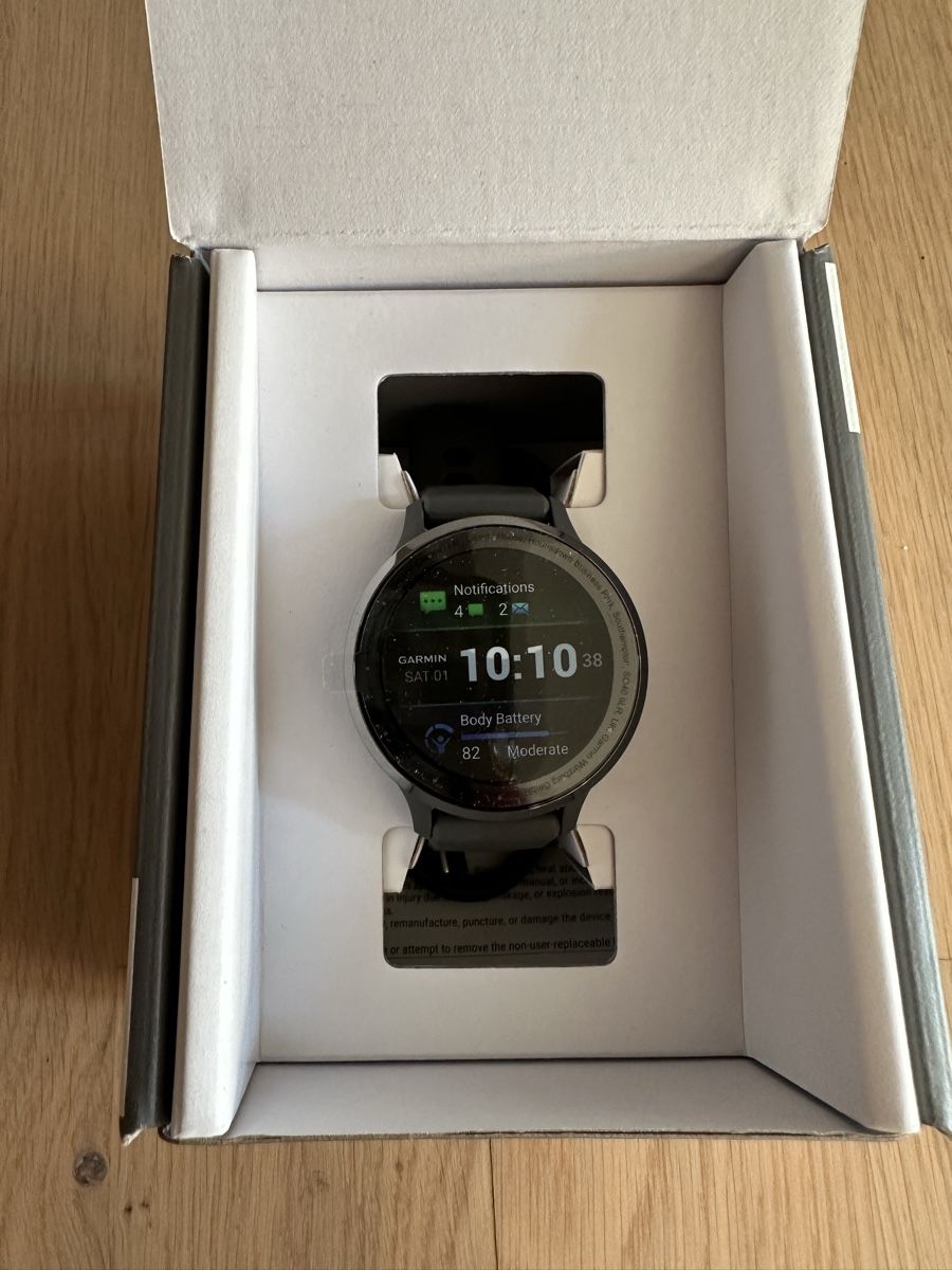 Garmin Smartwatch: Garmin VENU 3S – Neu und originalverpackt aus Bienne von jul_5yrx 1