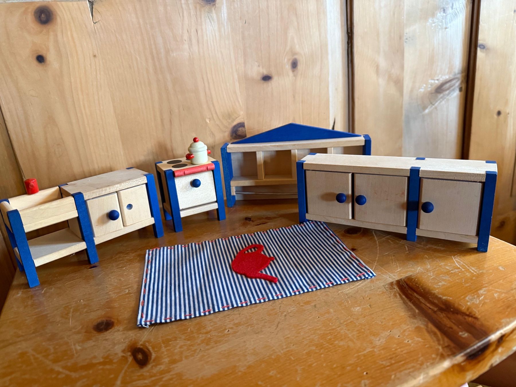 Case e mobili per bambole: Puppenhaus Möbel - Kitchen – Usato da Forch venduto da amabokke101 2