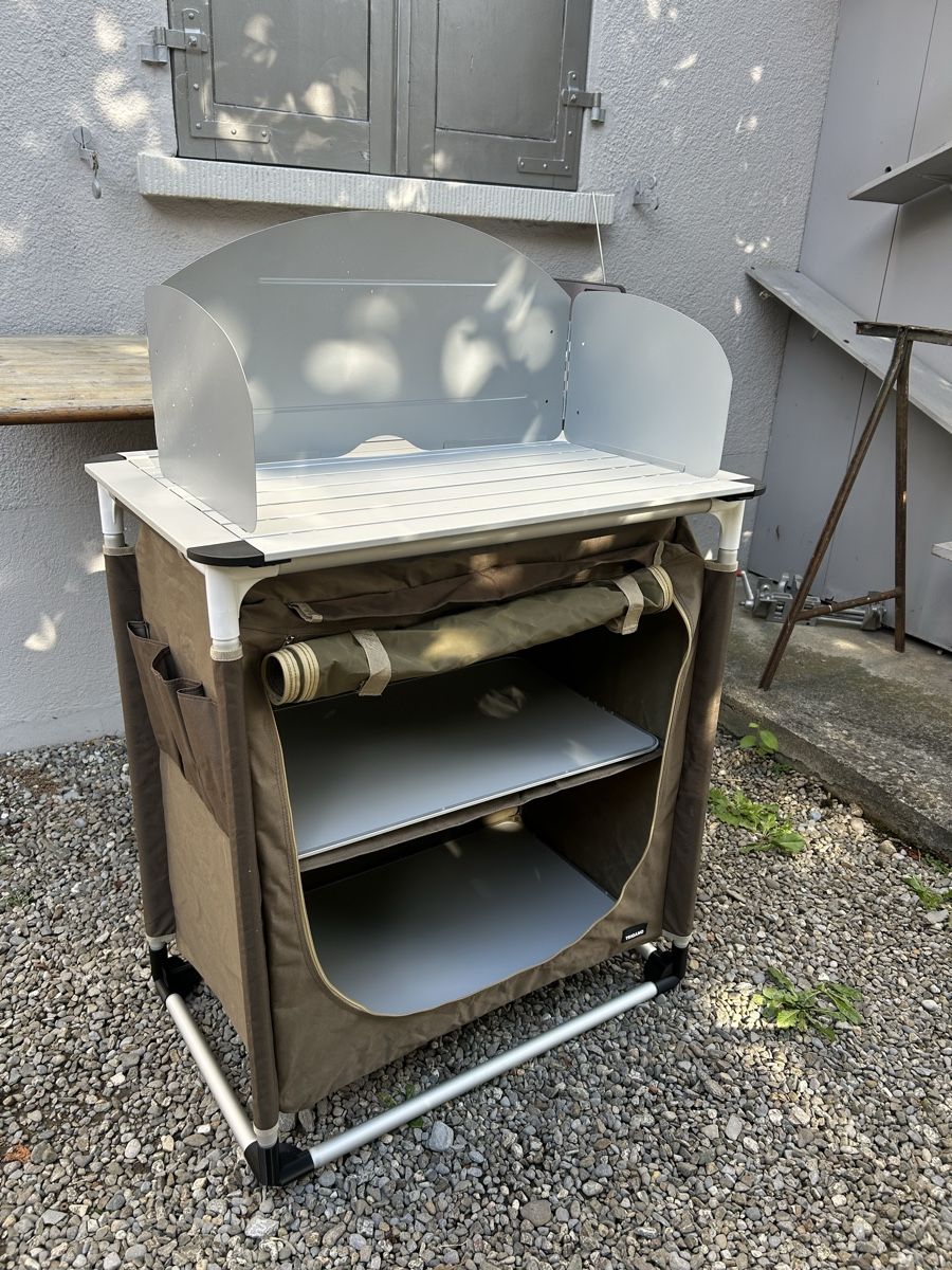 Cucine complete: Trigano Camping Küchenbox – Usato da Ibach venduto da heifla 5