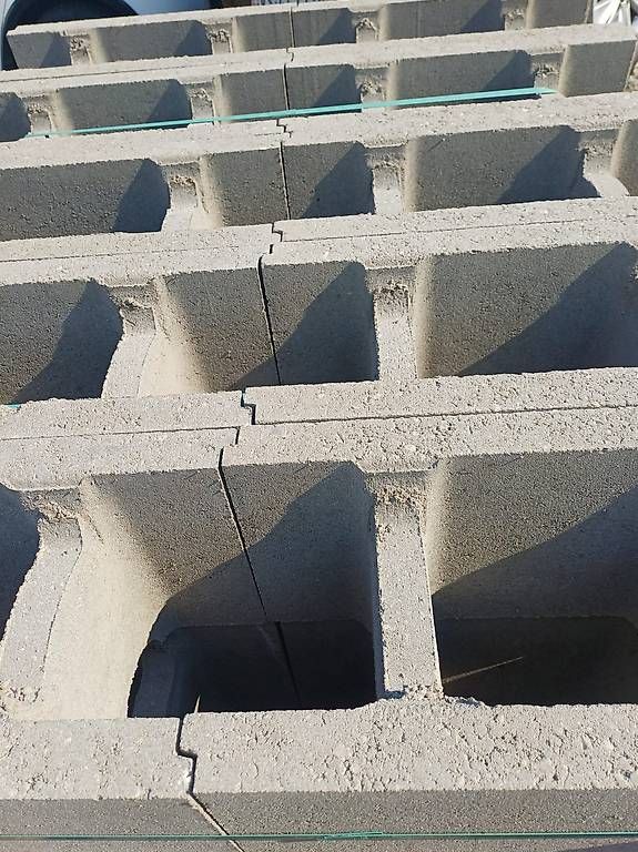 Tutti gli attrezzi: Bloc à bancher gris 50x24x25cm – Usato da Aven venduto da menthe17 1